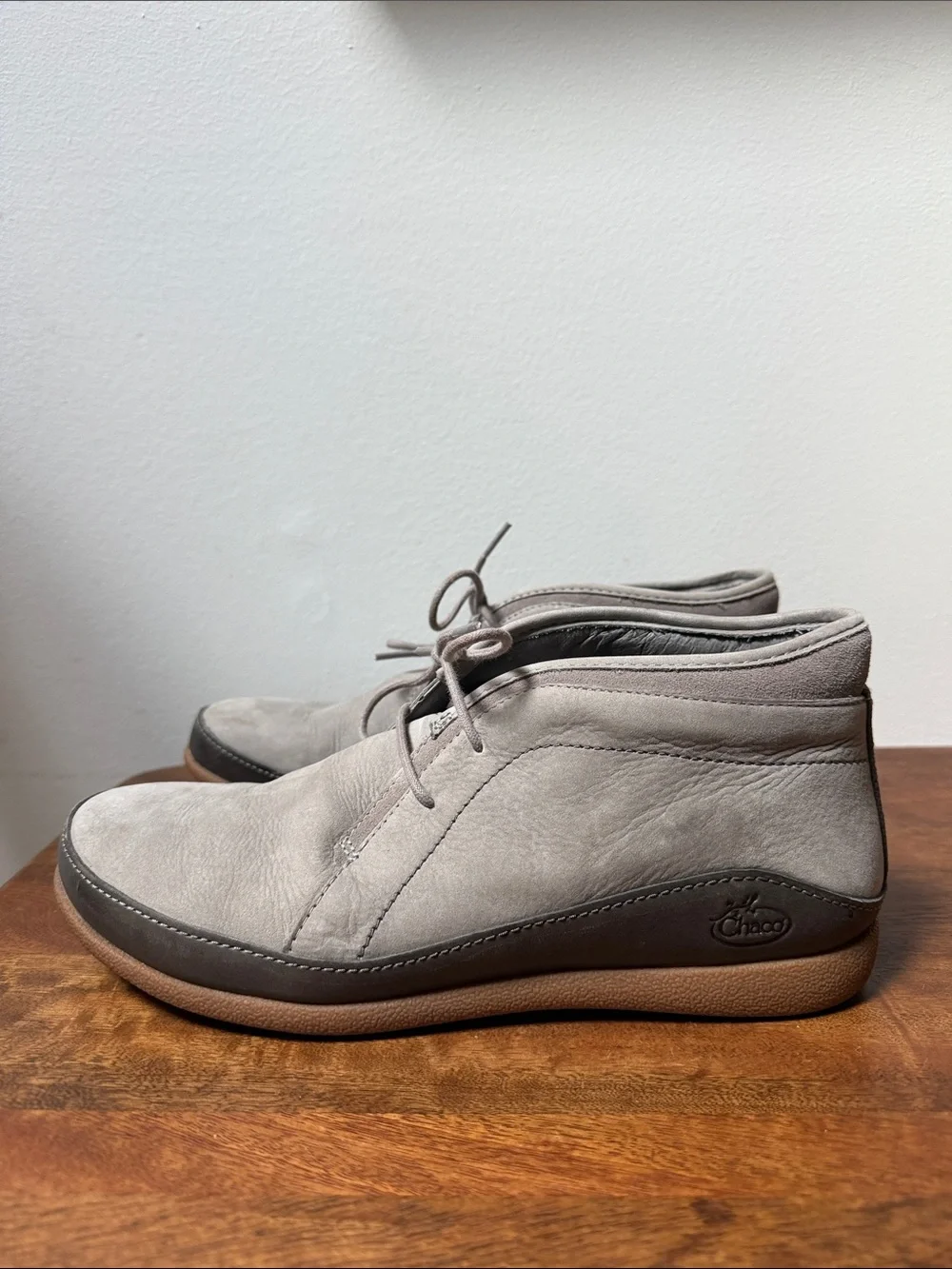 Chaco Pineland Men's Light Taupe Suede Chukka Boots Gray